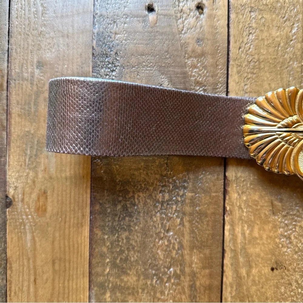 Vintage Alexis Kirk, metallic gray Gold Ornate Buckle Belt